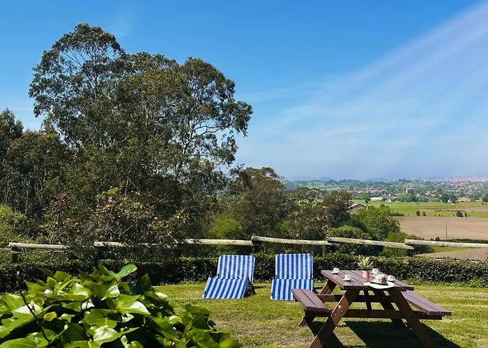 El Tirao De - 34800 Hébergement de vacances *