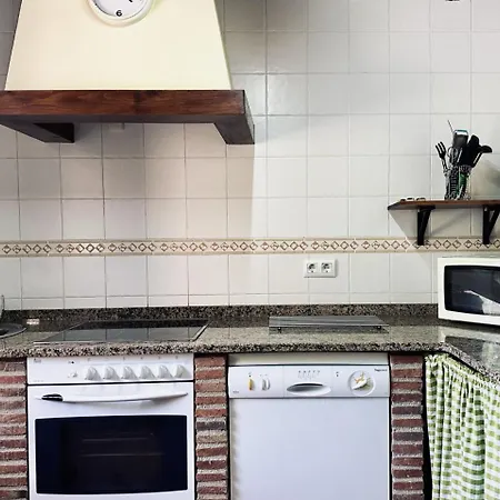 El Tirao De - 34800 Tatil Evi Suesa